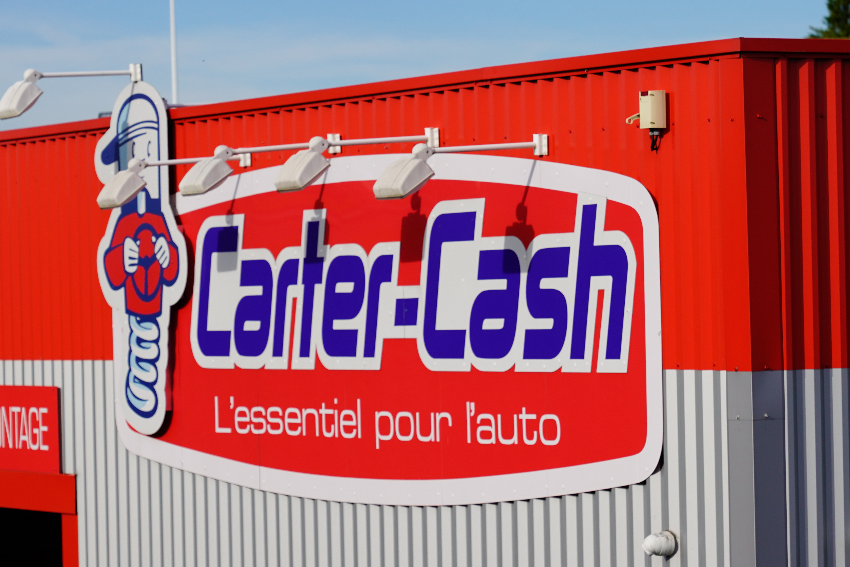 Carter-Cash lance une campagne de recrutement